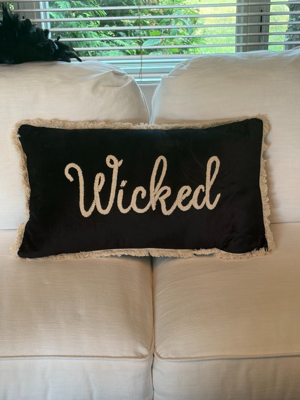 HALLOWEEN CREATIVE CO-OP INC INDOOR RECTANGULAR *WICKED* PILLOW 22" X 12" New